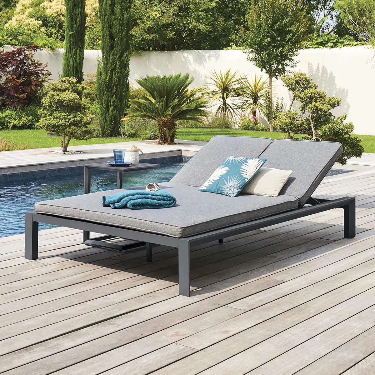 Lit de piscine double "Evasion" anthracite & graphite 2 places en aluminium traité époxy Ma Maisons
