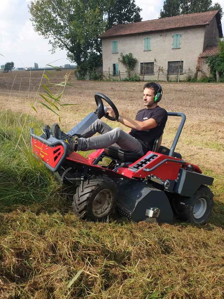 Broyeur à Fléaux Autoportée FOX 4WD | 110 cm